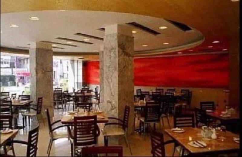 Hotel Metro Palace Mumbai Restoran foto